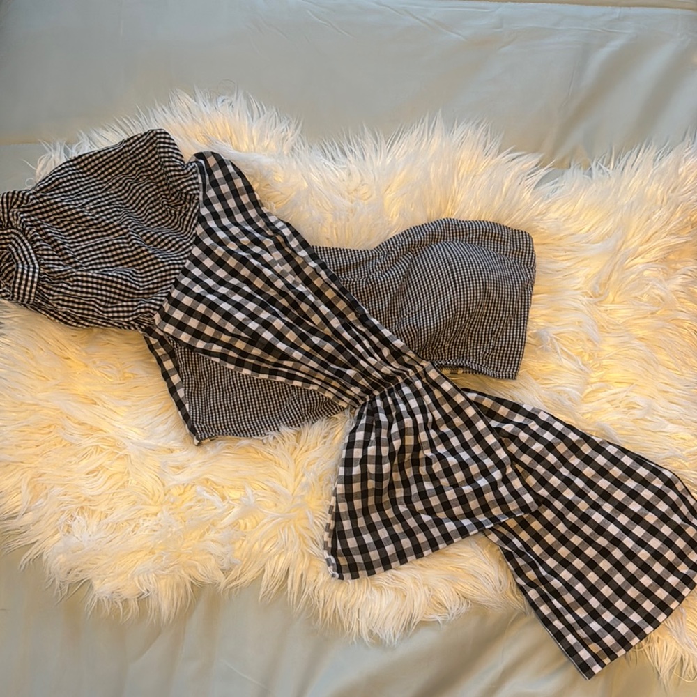 Black and White Gingham Crop Top